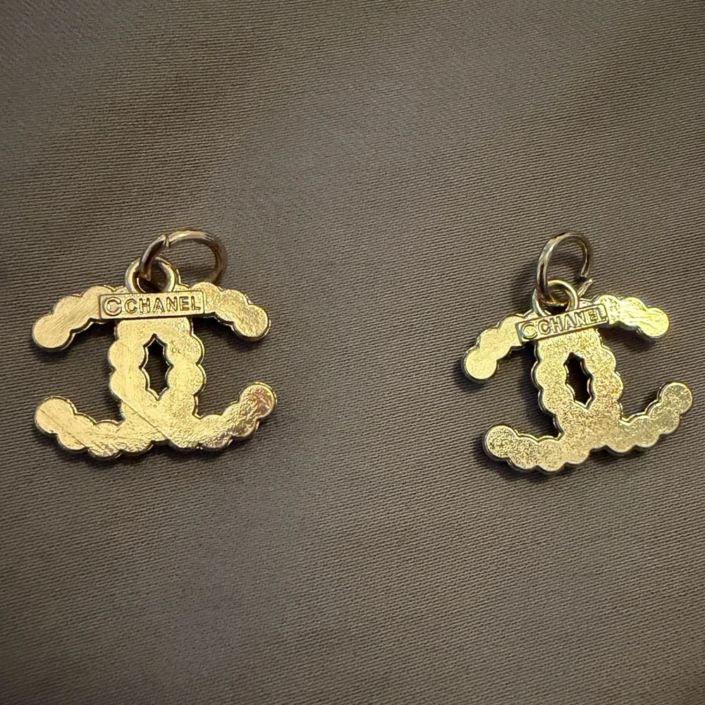 Chanel Zipper Pulls - Picture 2 of 2